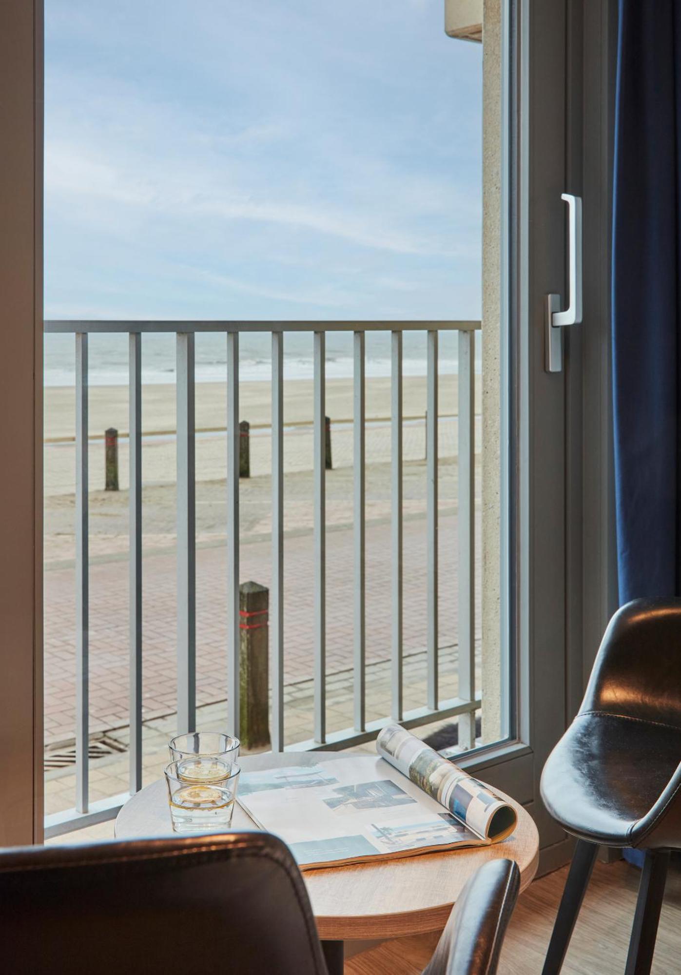 Holiday Suites Blankenberge Exteriör bild