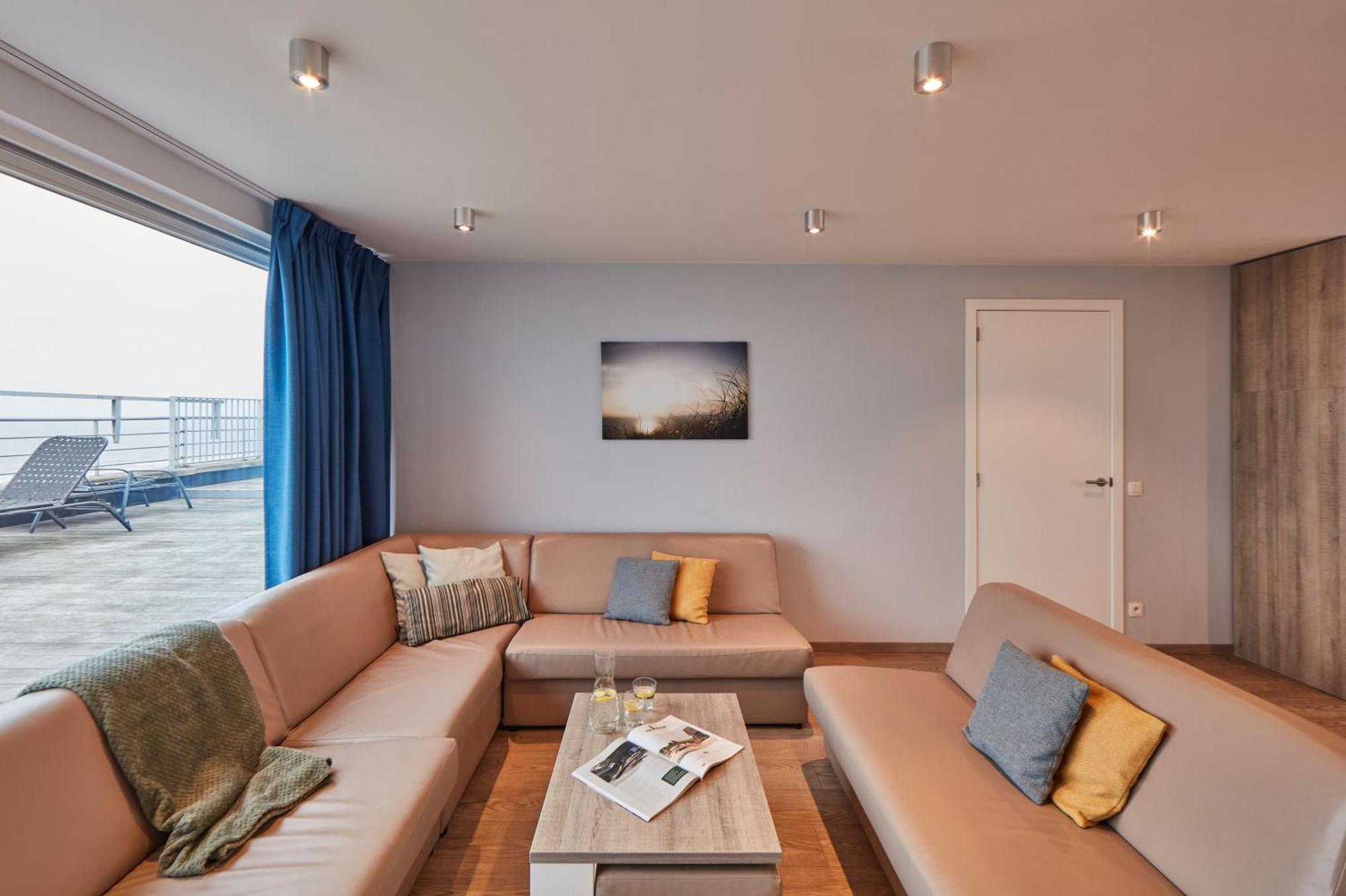 Holiday Suites Blankenberge Exteriör bild